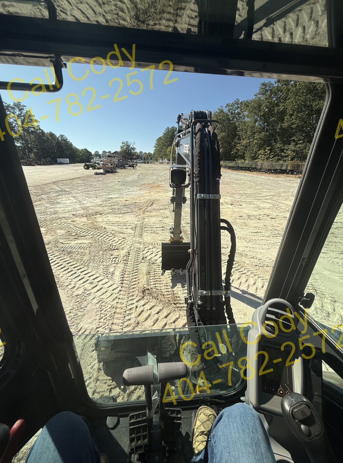 2025 John Deere 35 P Image 5