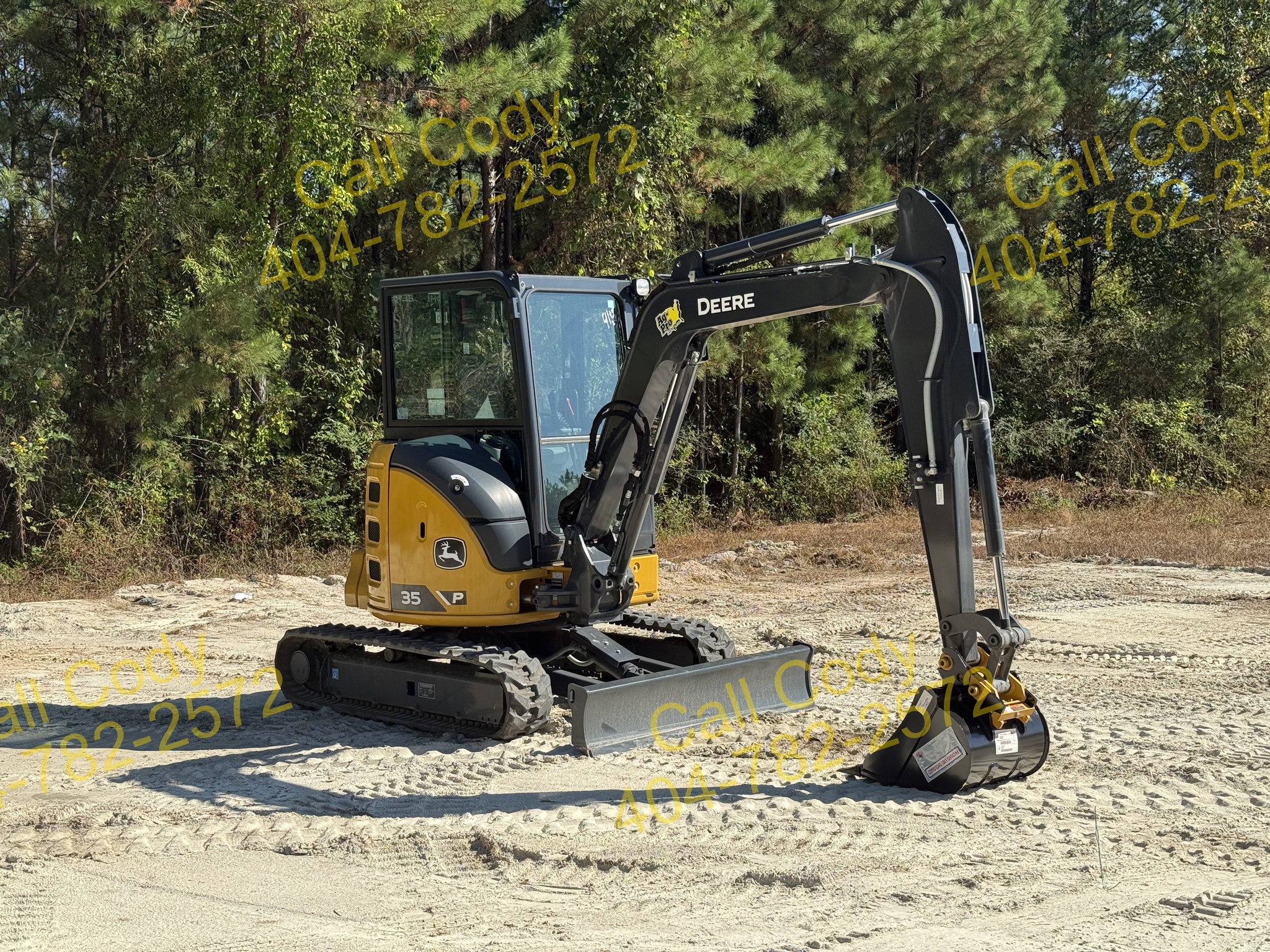 2025 John Deere 35 P Image 9