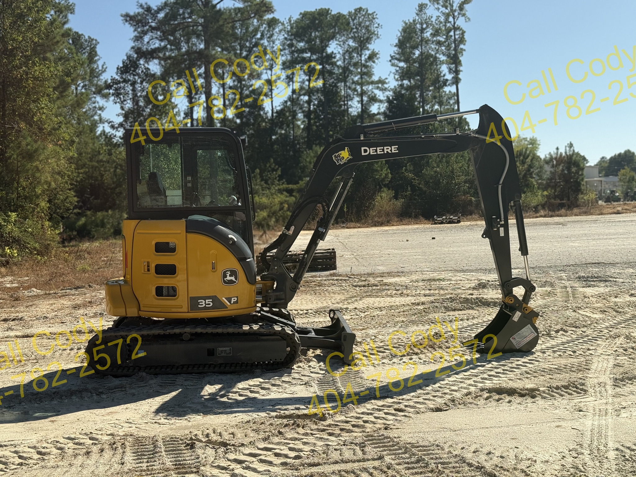 2025 John Deere 35 P Image 4