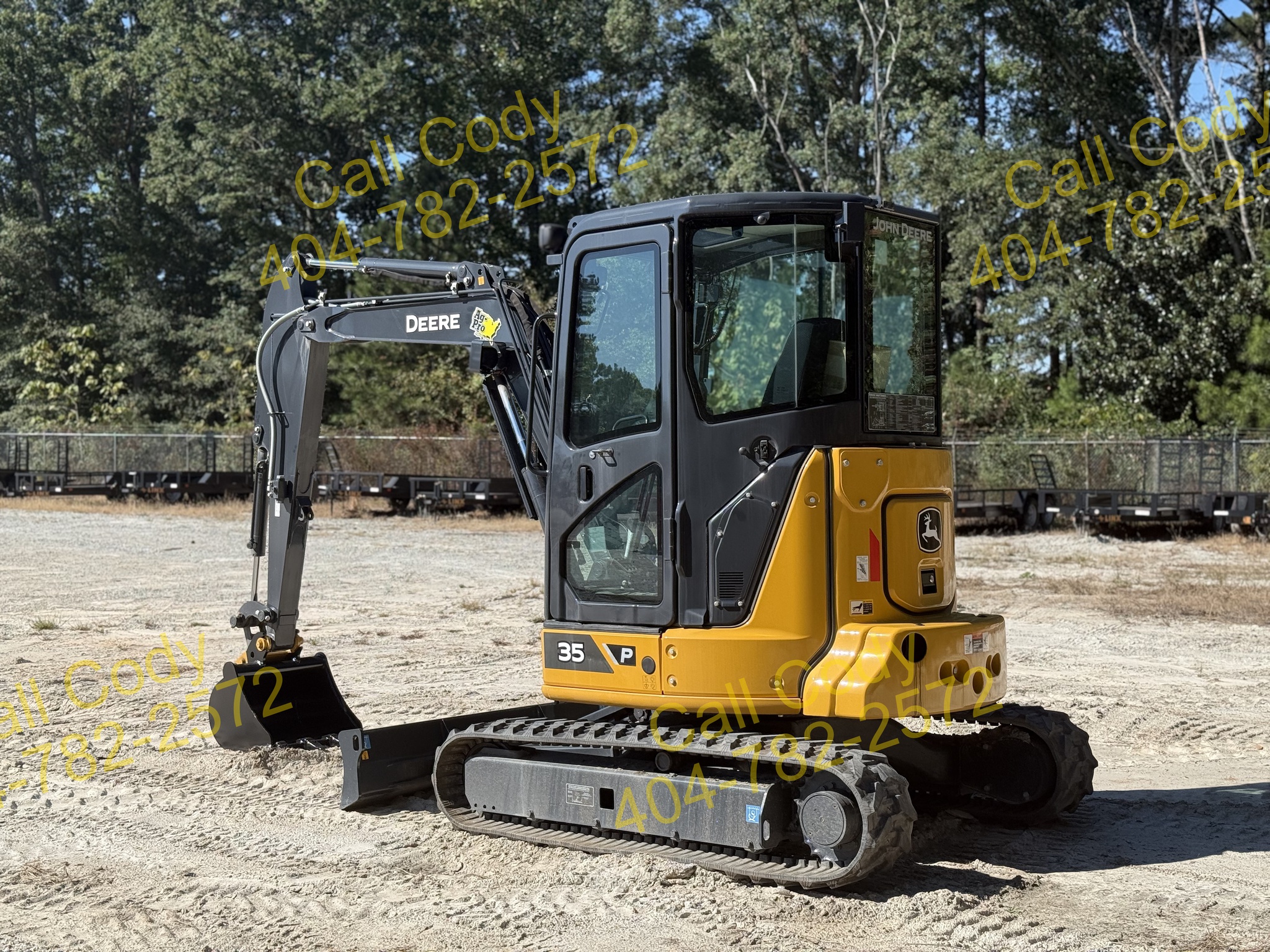 2025 John Deere 35 P Image 12