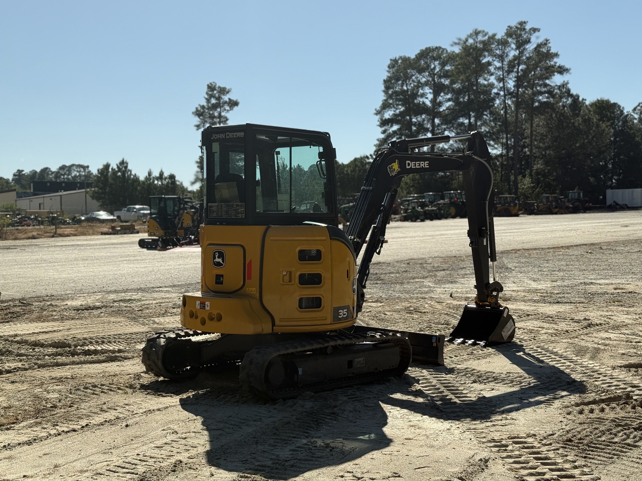 2025 John Deere 35 P Image 10