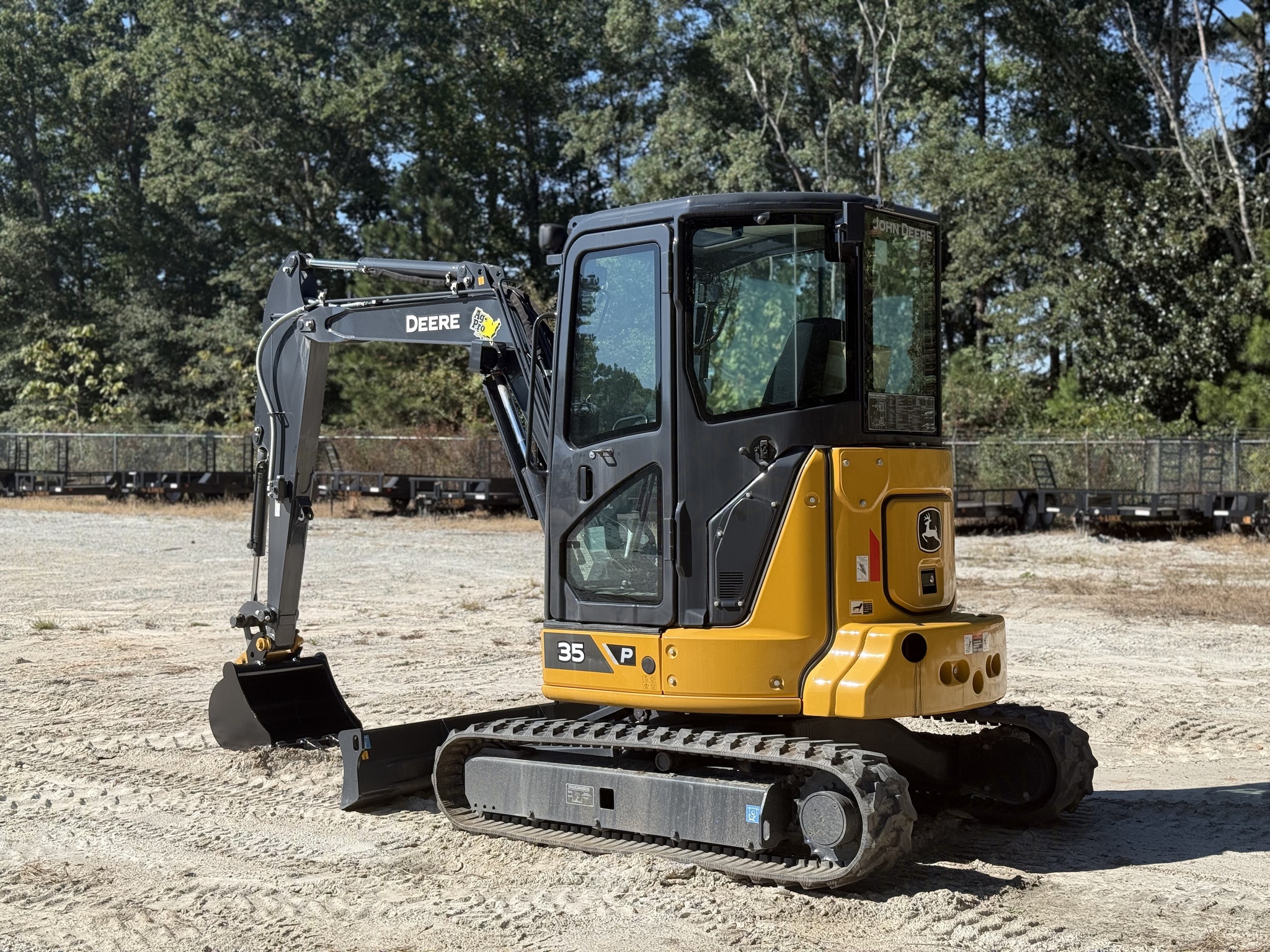 2025 John Deere 35 P Image 7