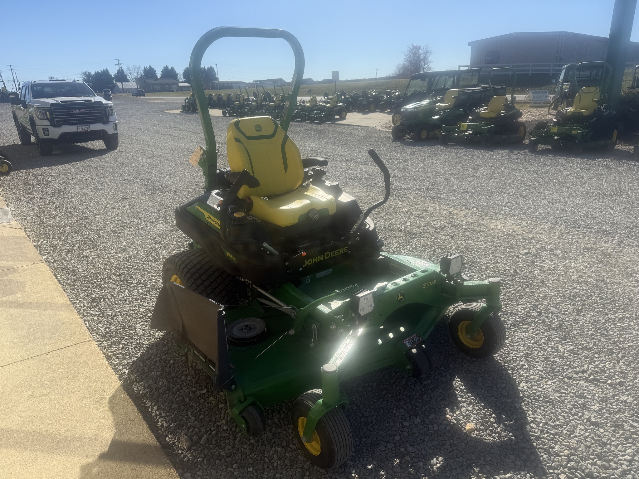 2025 John Deere Z975M Image 2