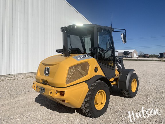 Photo of 2025 John Deere 204 G