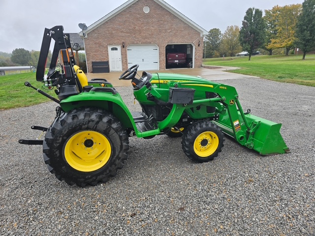 2019 John Deere 3025E