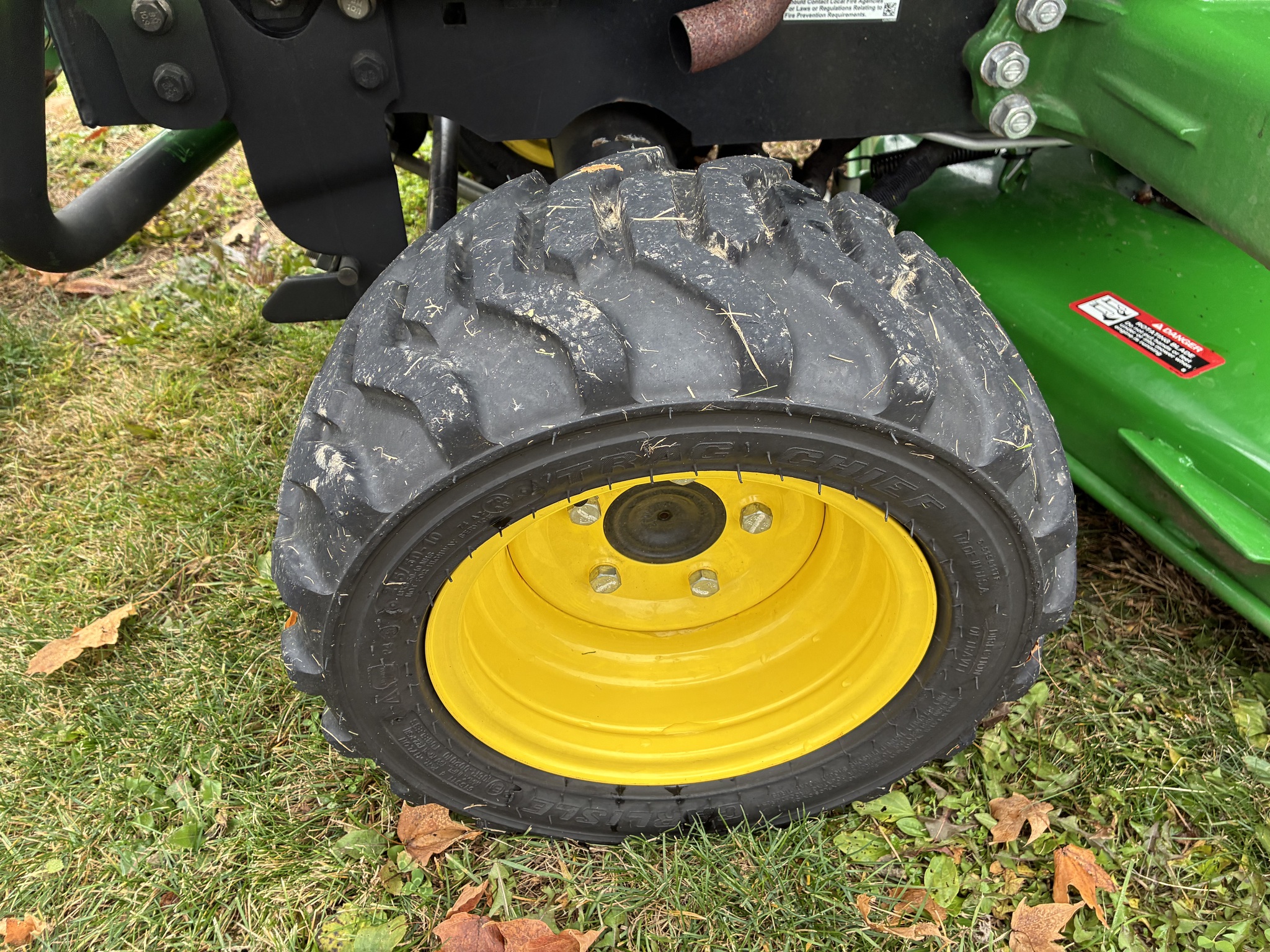 2018 John Deere 1025R Image 15