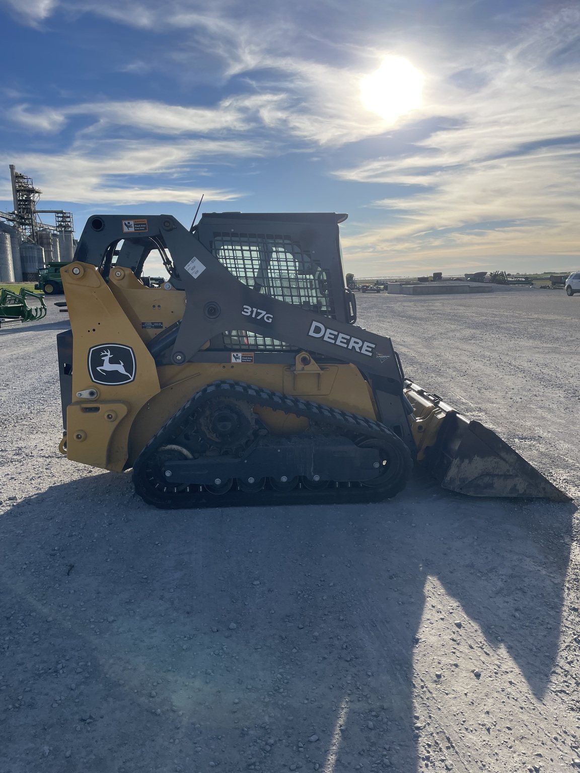 2024 John Deere 317G Image 1