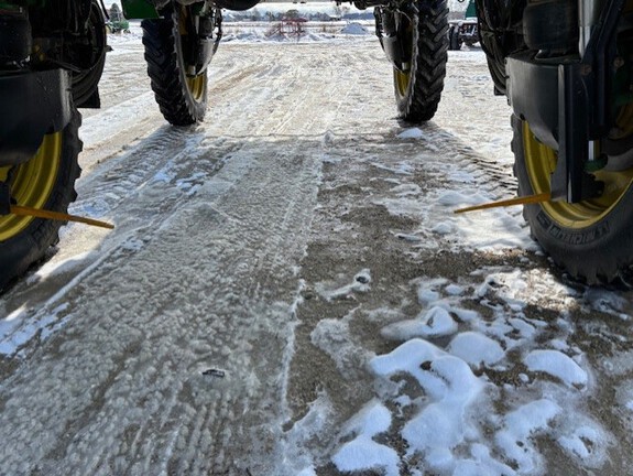 2019 John-Deere R4038