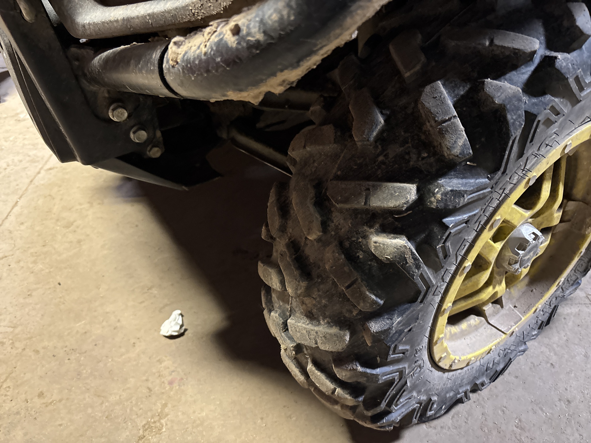 Used 2021 John Deere XUV 835M ATVs & Gators at Koenig Equipment in Urbana, OH - PhotoXL4