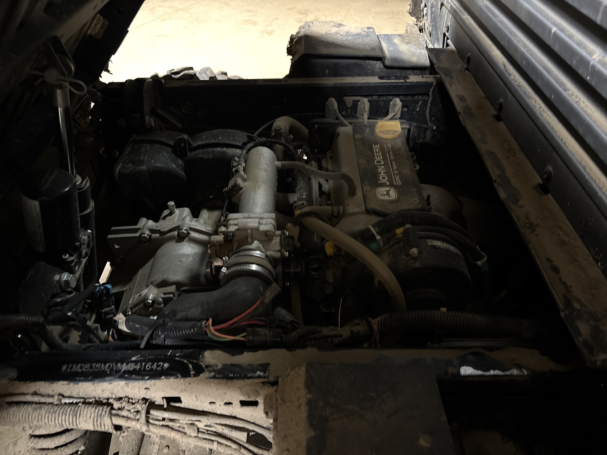 Used 2021 John Deere XUV 835M ATVs & Gators at Koenig Equipment in Urbana, OH - PhotoXL6