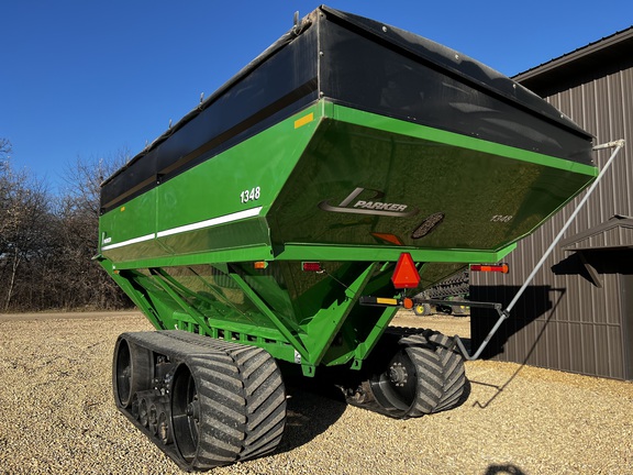 2013 Parker 1348 - Photo2