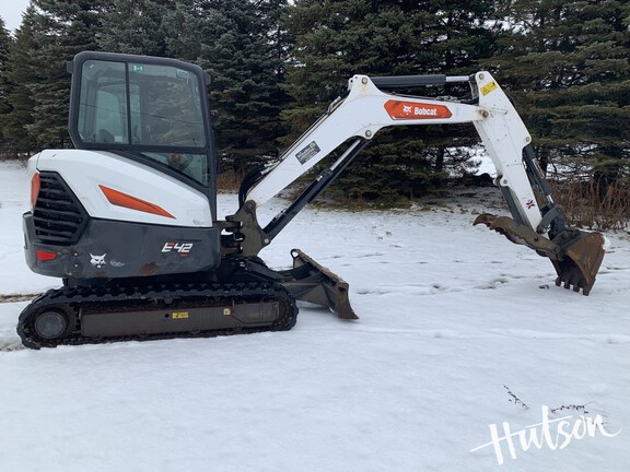 Photo of 2020 Bobcat e42