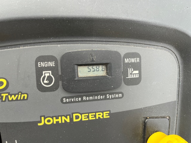 2003 John Deere L120 Image 7