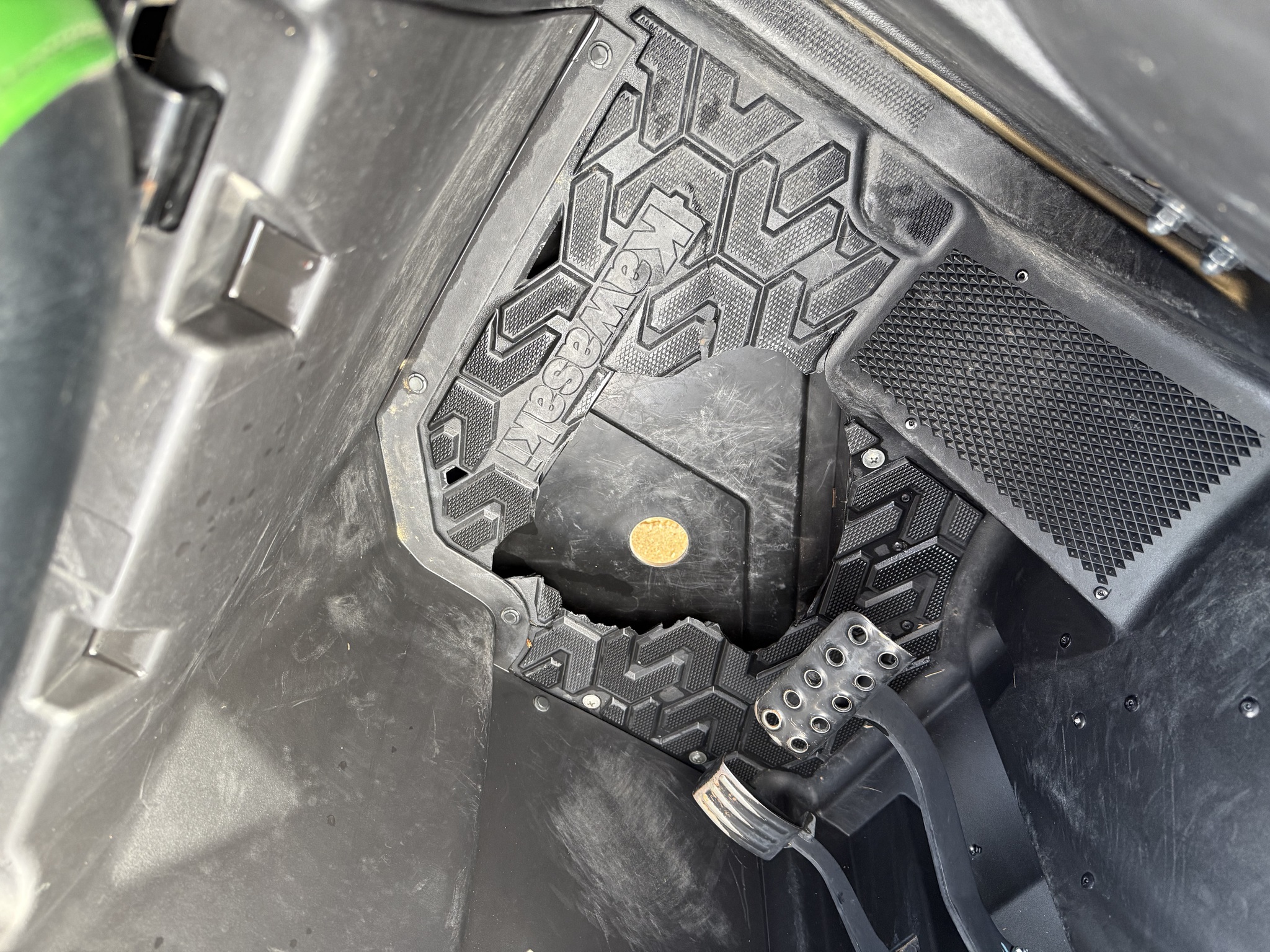 2015 Kawasaki TERYX 800LE Image 11