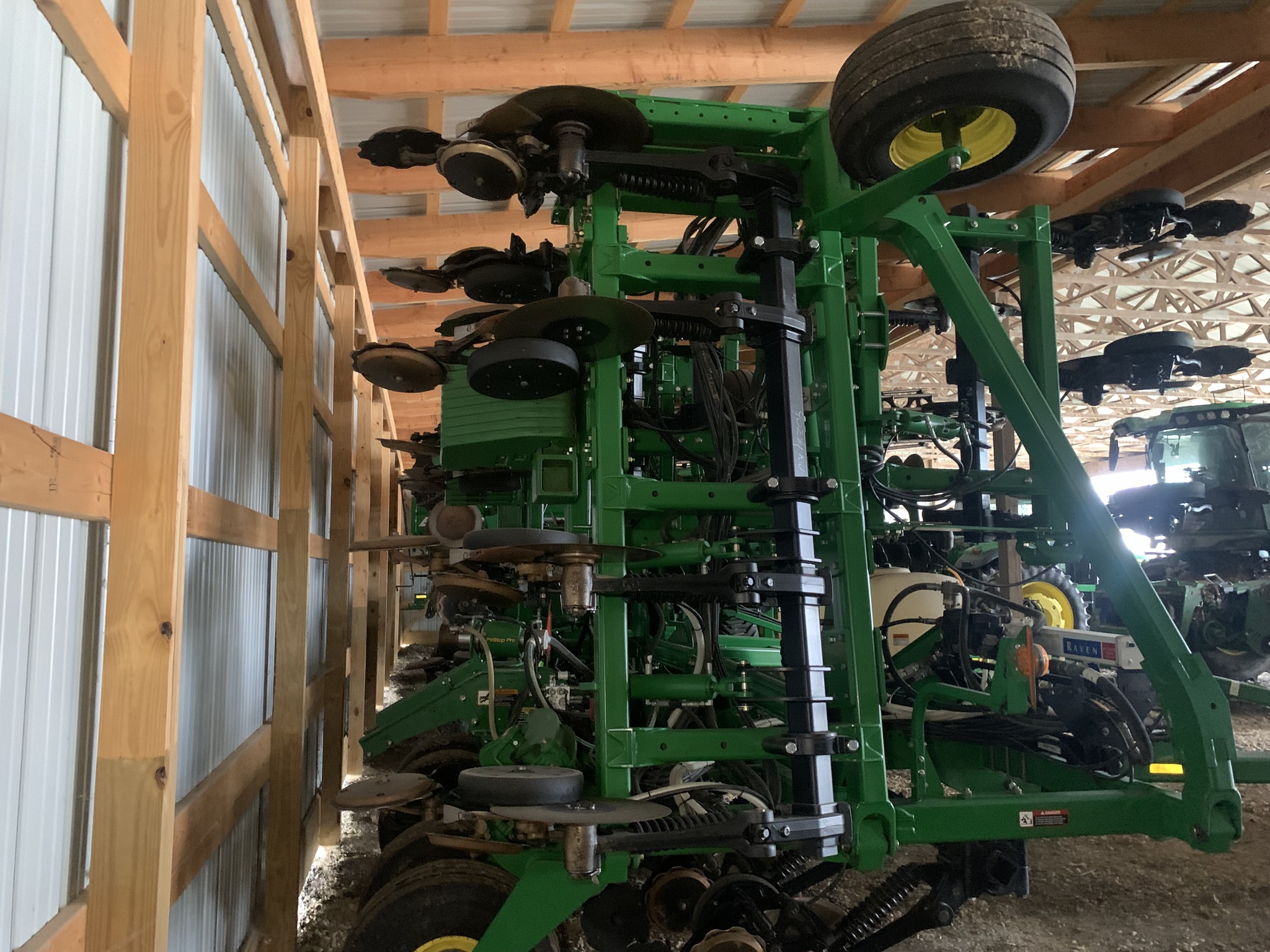 2012 John Deere 2510H Image 13