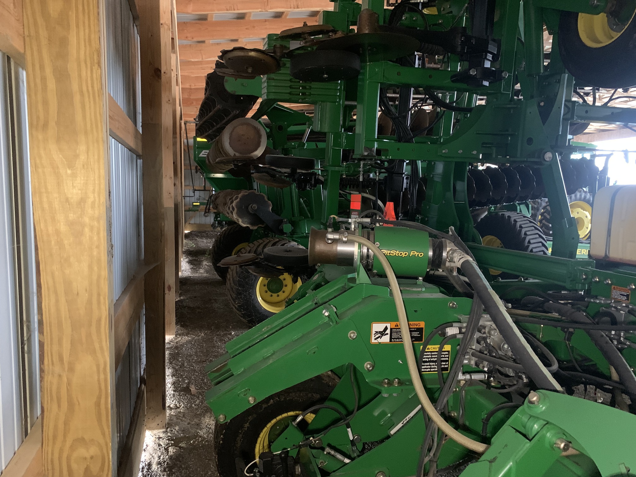 2012 John Deere 2510H Image 11