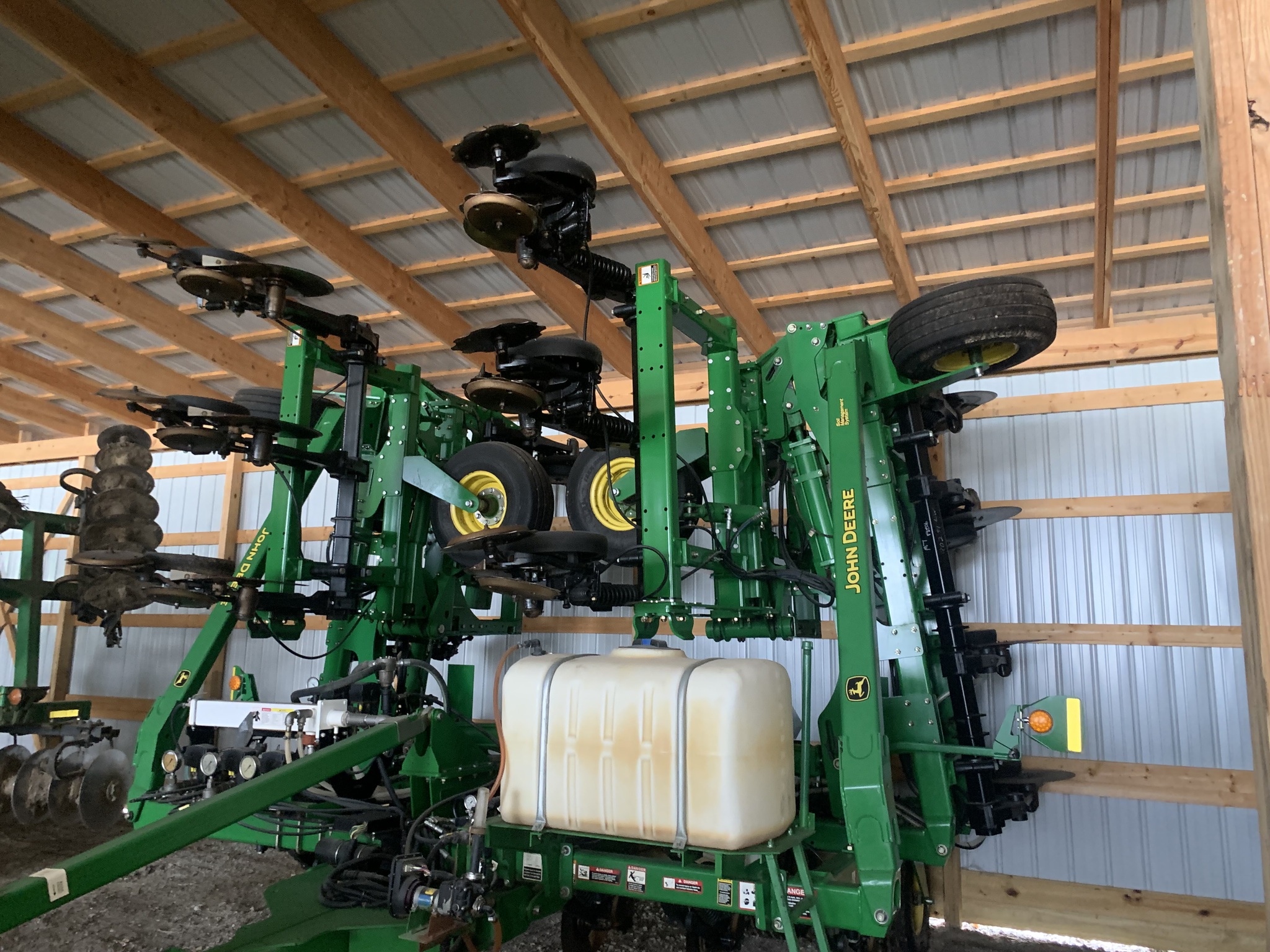 2012 John Deere 2510H Image 6