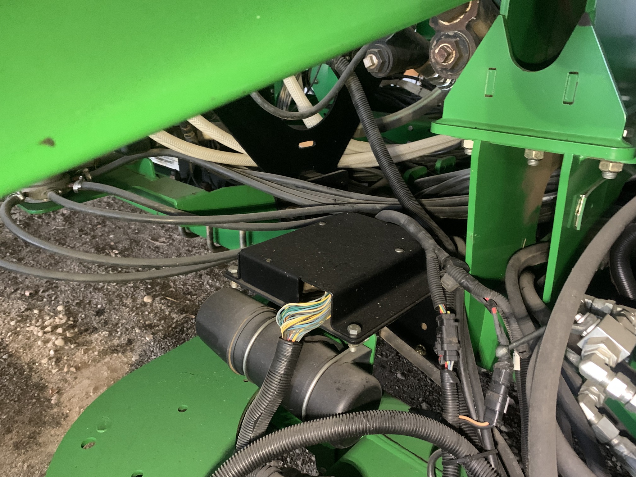 2012 John Deere 2510H Image 4