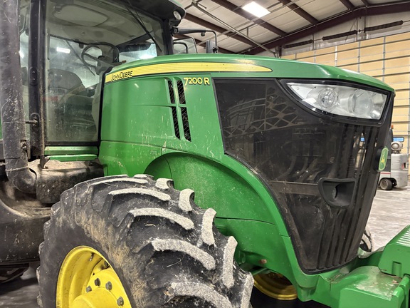 Photo of 2013 John Deere 7200R