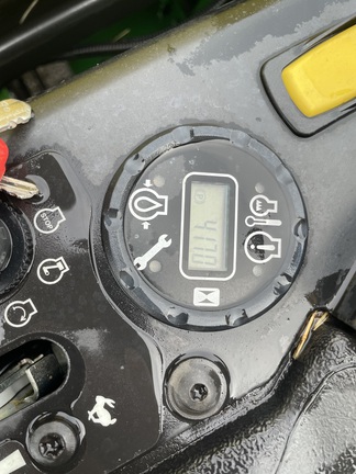 2023 John-Deere Z930M