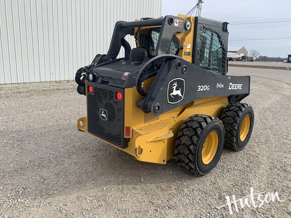 Photo of 2023 John Deere 320G