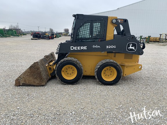Photo of 2023 John Deere 320G
