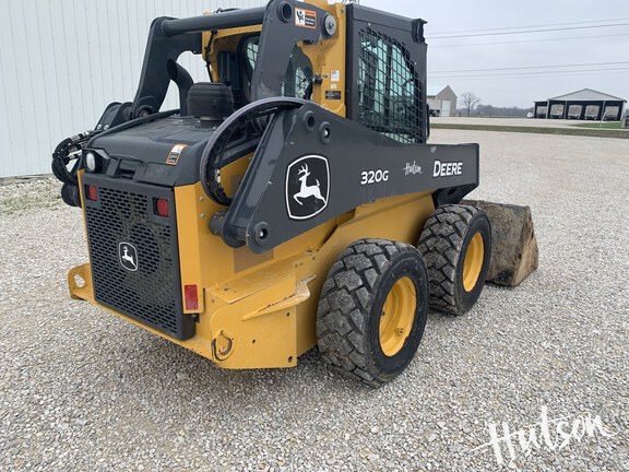 Photo of 2023 John Deere 320G