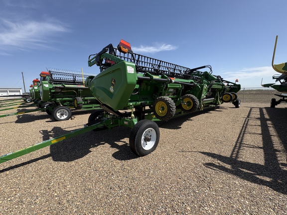 Used 2025 John Deere HDR 35 Combine Platforms at Horizon Ag & Turf in Lloydminster, AB - Photo7