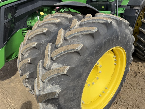 2025 John Deere 8R 370 - Photo10
