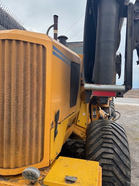 2011 Oxbo 4334 Image 5