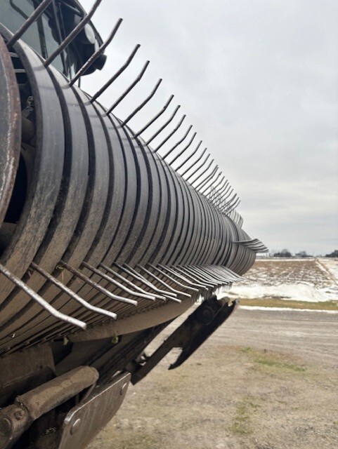 2011 Oxbo 4334 Image 17