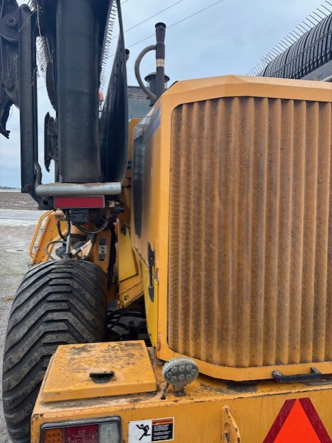 2011 Oxbo 4334 Image 6