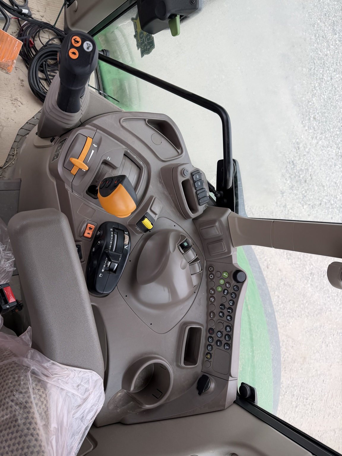 2024 John Deere 6140M Image 11