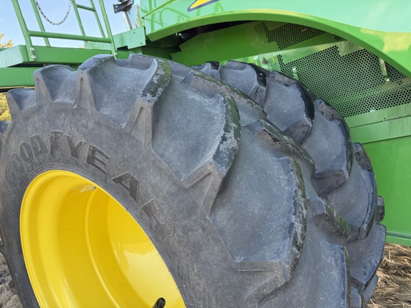 2024 John Deere S780 - Photo10