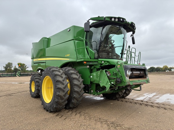  John Deere S780