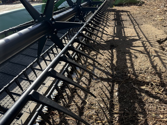 2024 John Deere RD40F - Photo18