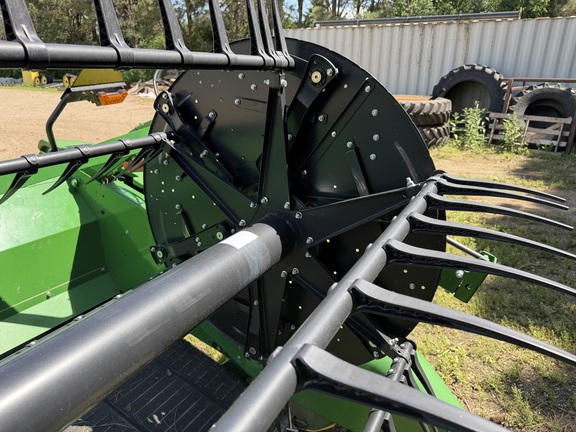2024 John Deere RD40F - Photo18
