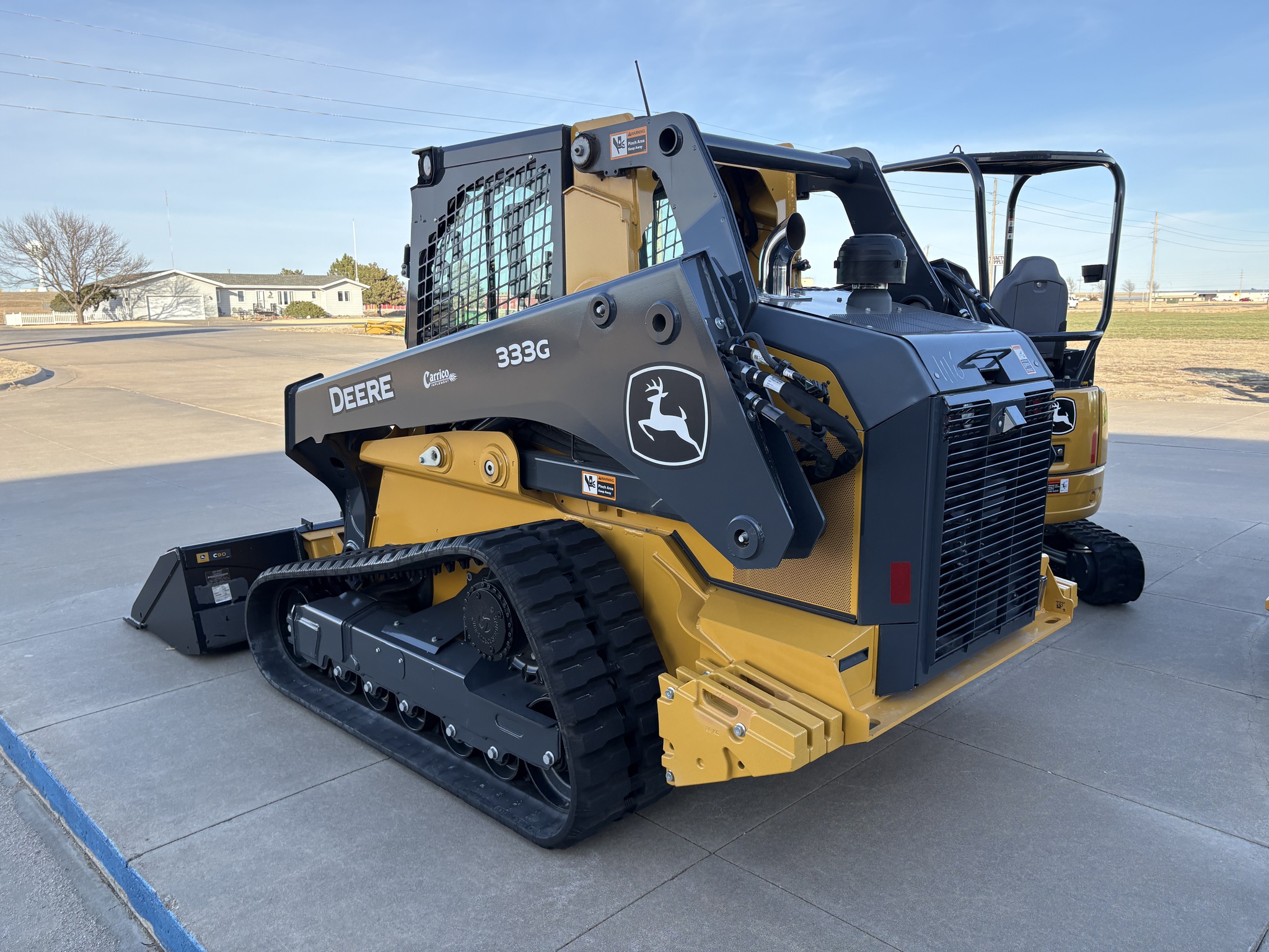 2024 John Deere 333G Image 2