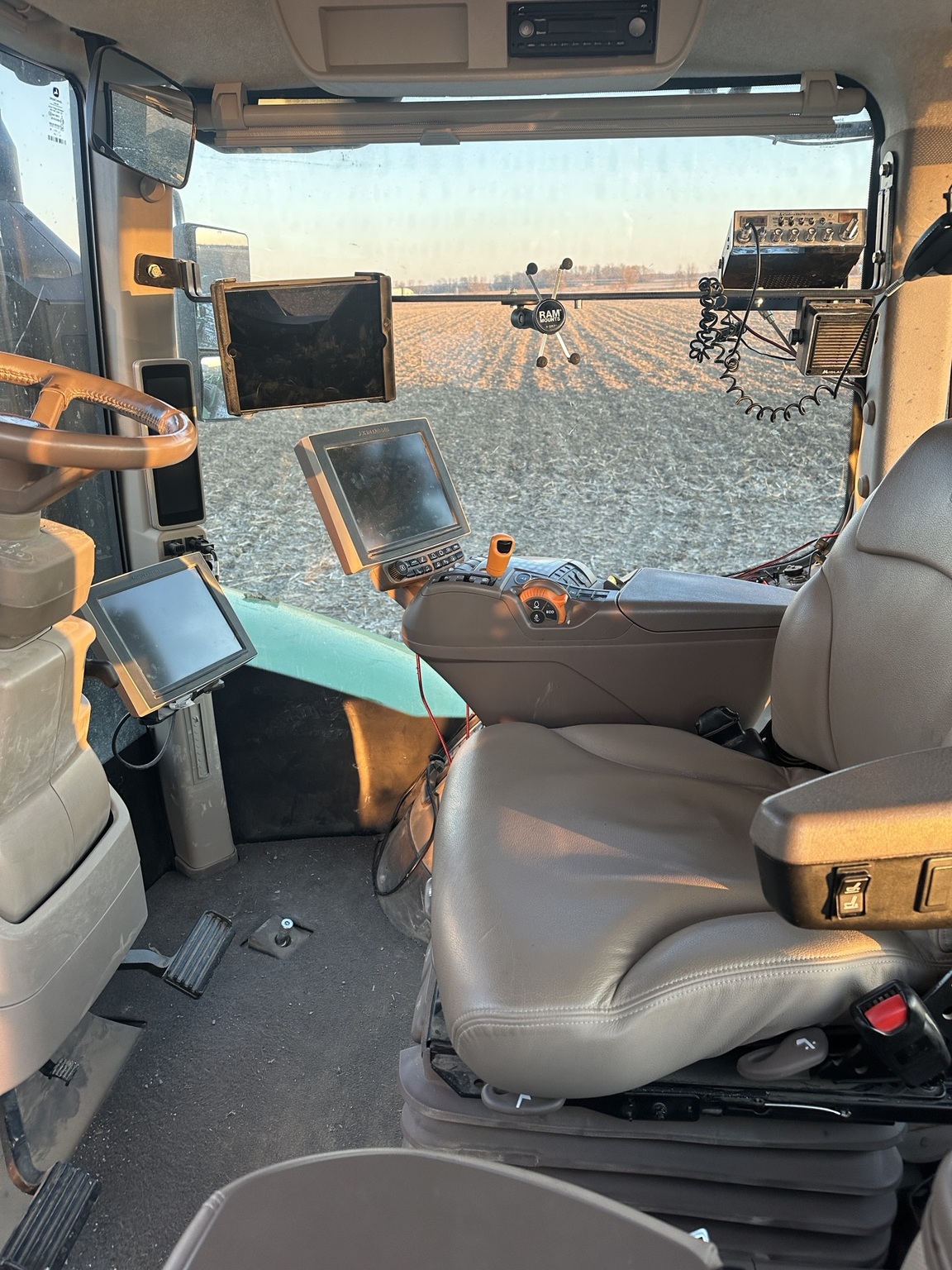 2020 John Deere 9620RX Image 5