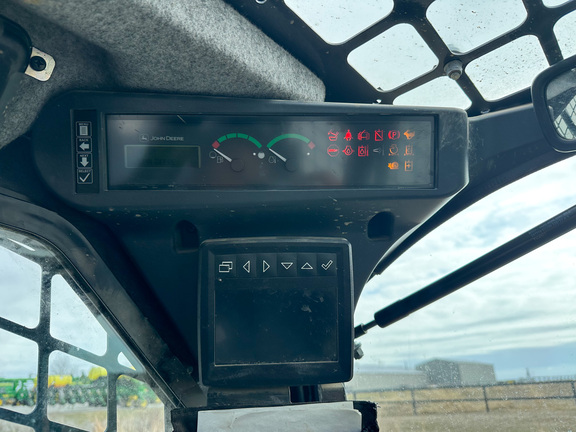 2023 John-Deere 325G