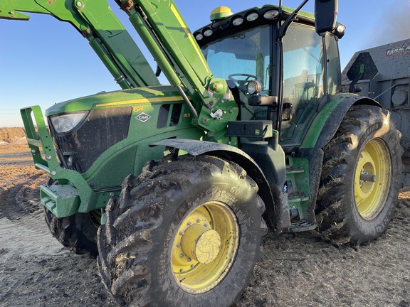  John Deere 6R 155