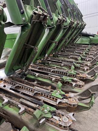 2022 John Deere C18R - Photo12