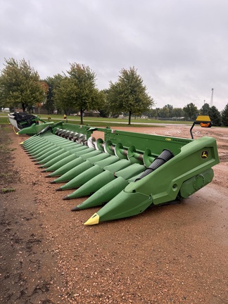  John Deere C18R
