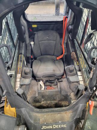 2024 John Deere 320G - Photo7