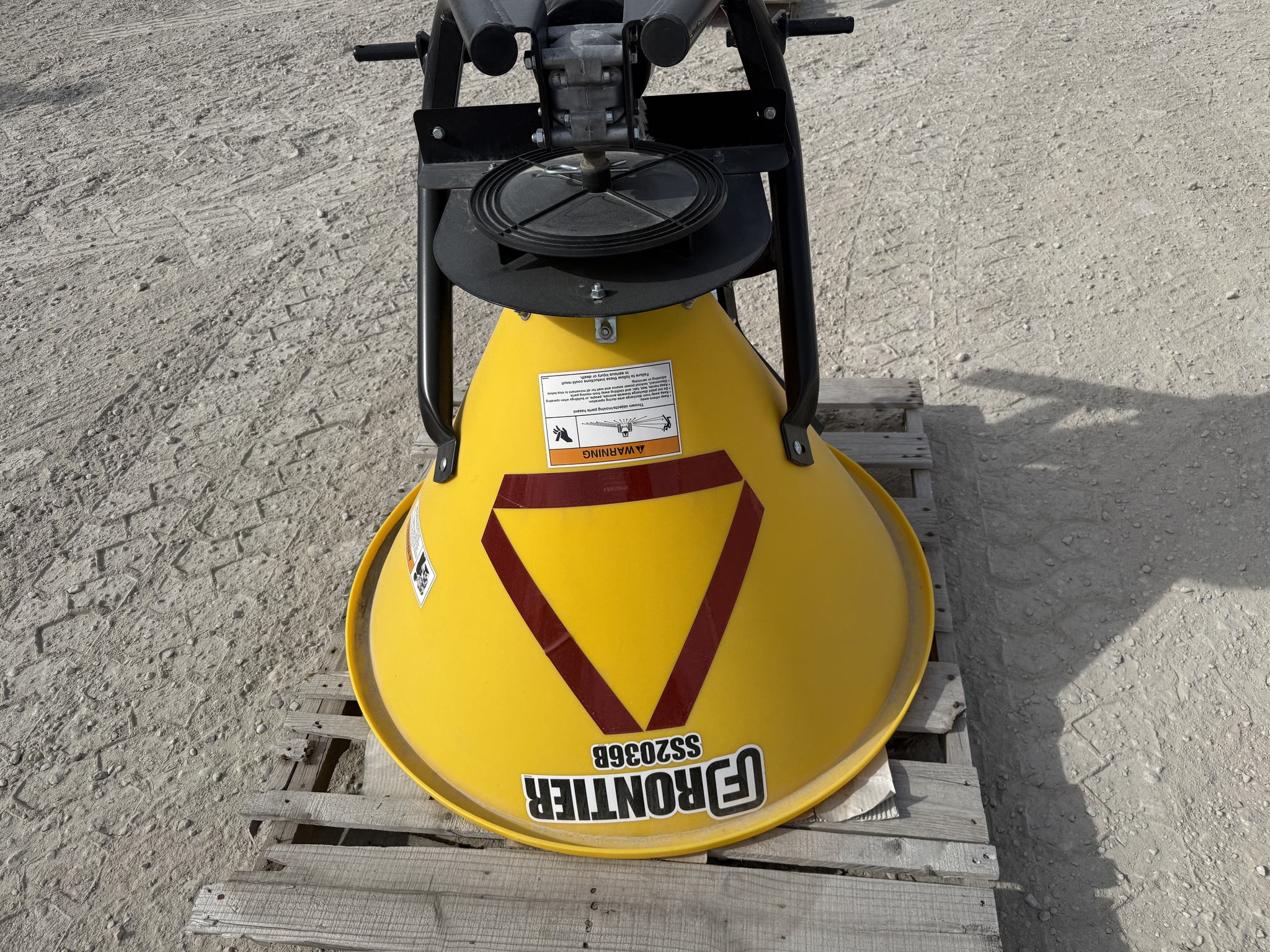  2024 Frontier SS2036B POLY SPREADER at Heritage Tractor in Atchison, KS