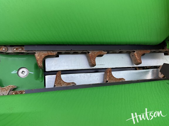 Photo of 2025 John Deere CR 8