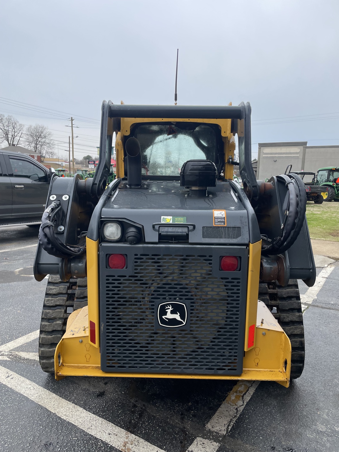 2023 John Deere 325G Image 7