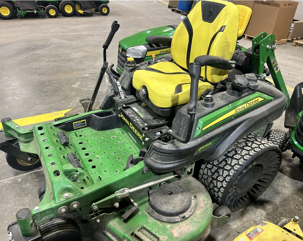 2021 John Deere Z970R Image 3