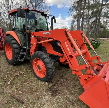 2017 Kubota M7060 Photo 4