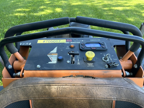2022 Scag SVRII-61V-37BV-EFI - Photo22